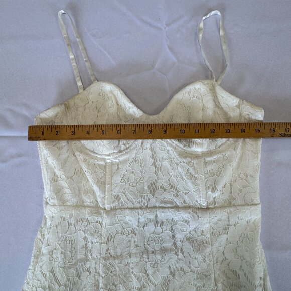 Lulus Lace Mini Dress Size L - Picture 12 of 13